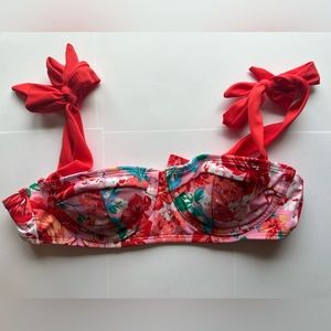 Women’s tie bikini top